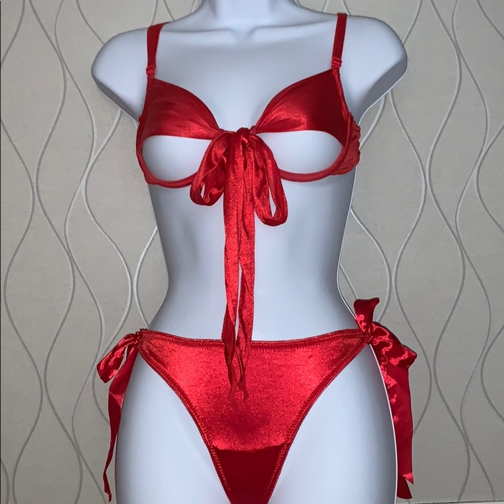 Sexy Tie Ribbon Valentine’s Day Lingerie Set